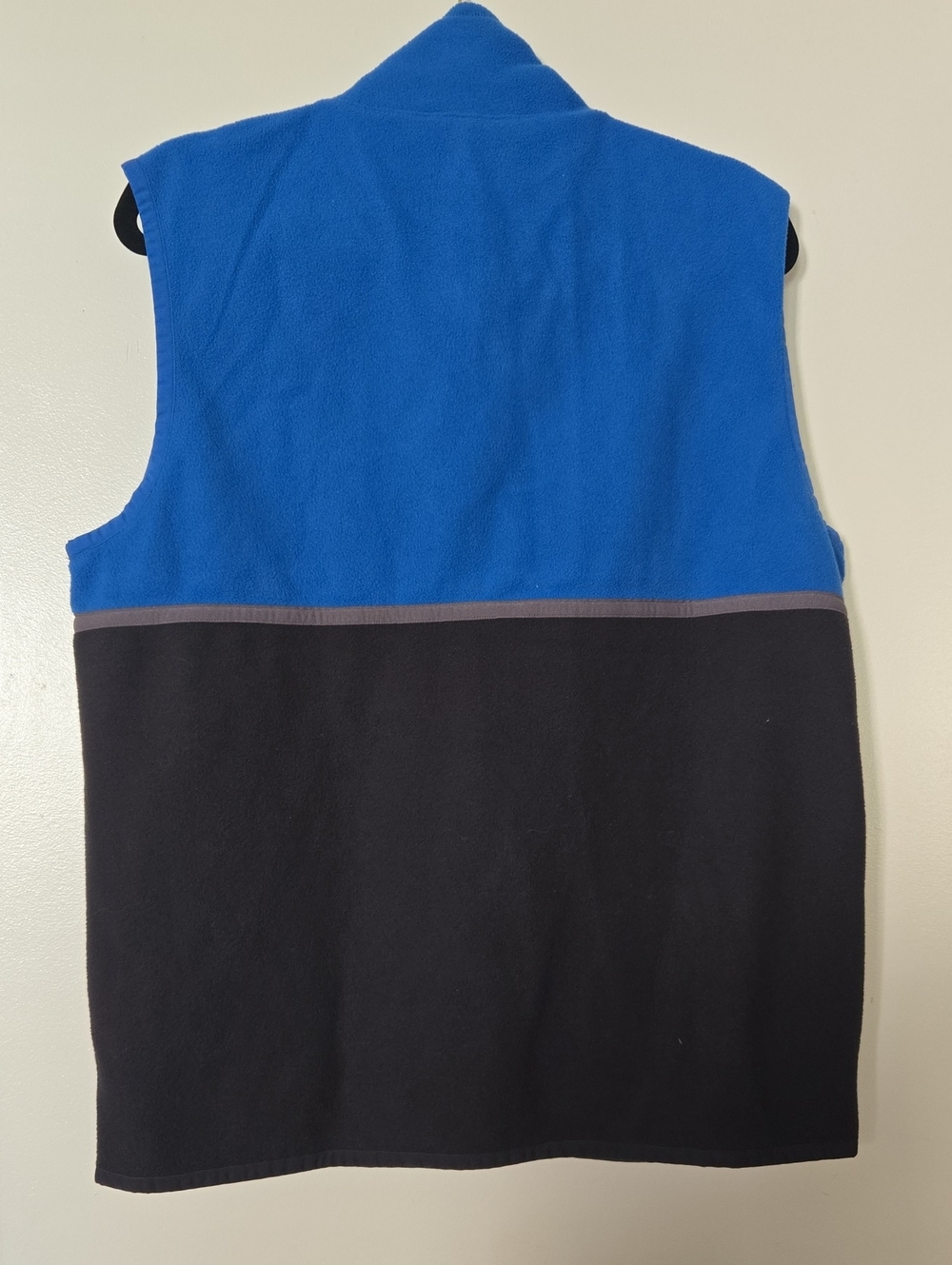 Cotopaxi Men's Colorblock Blue and Black Fleece Vest - Picture 3 of 6